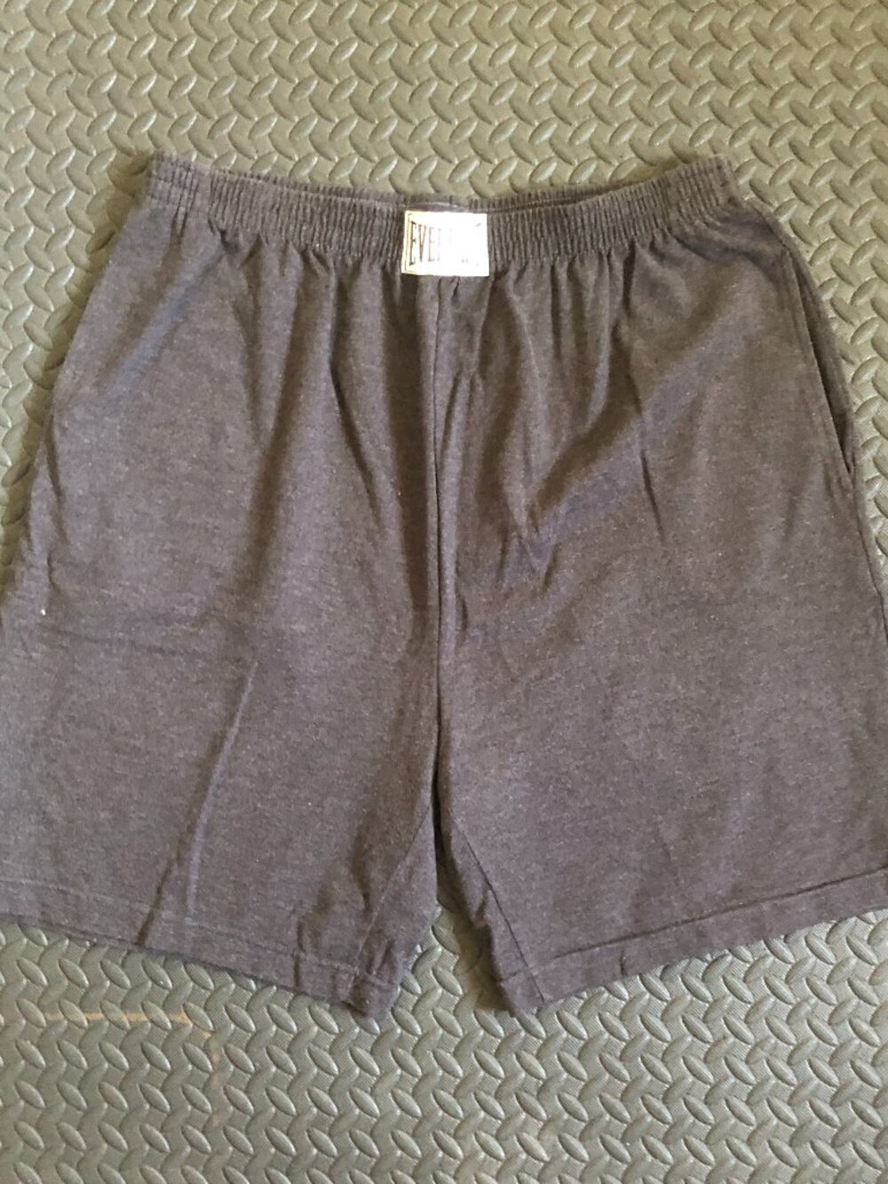 EVERLAST ACTIVEWEAR ATHLETIC SHORTS SIZE XL / TG